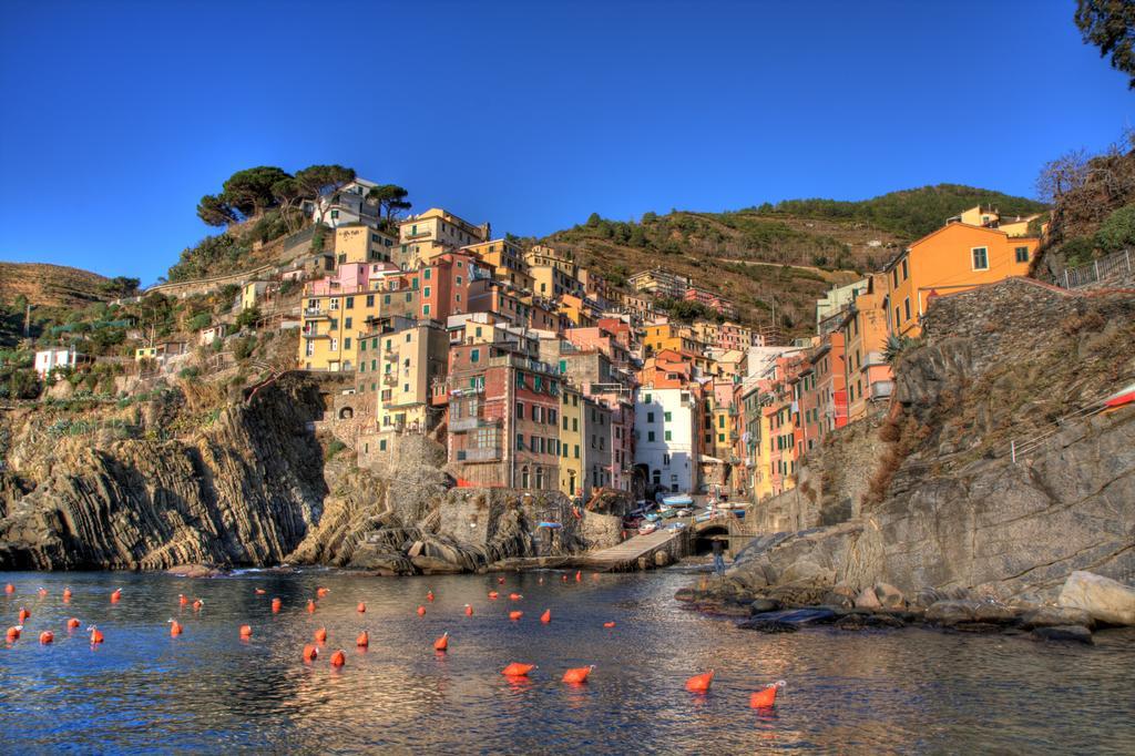 Il Casale Del Giglio Bed & Breakfast Santo Stefano di Magra Bagian luar foto