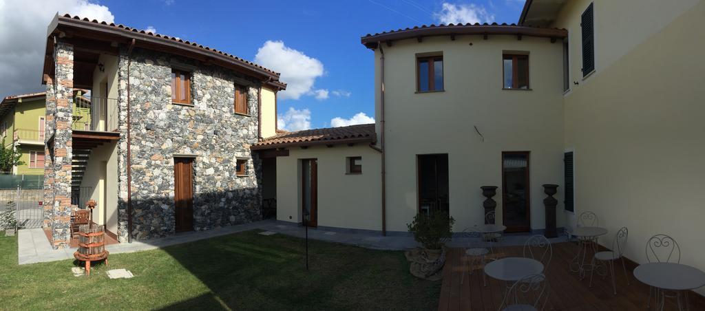 Il Casale Del Giglio Bed & Breakfast Santo Stefano di Magra Bagian luar foto