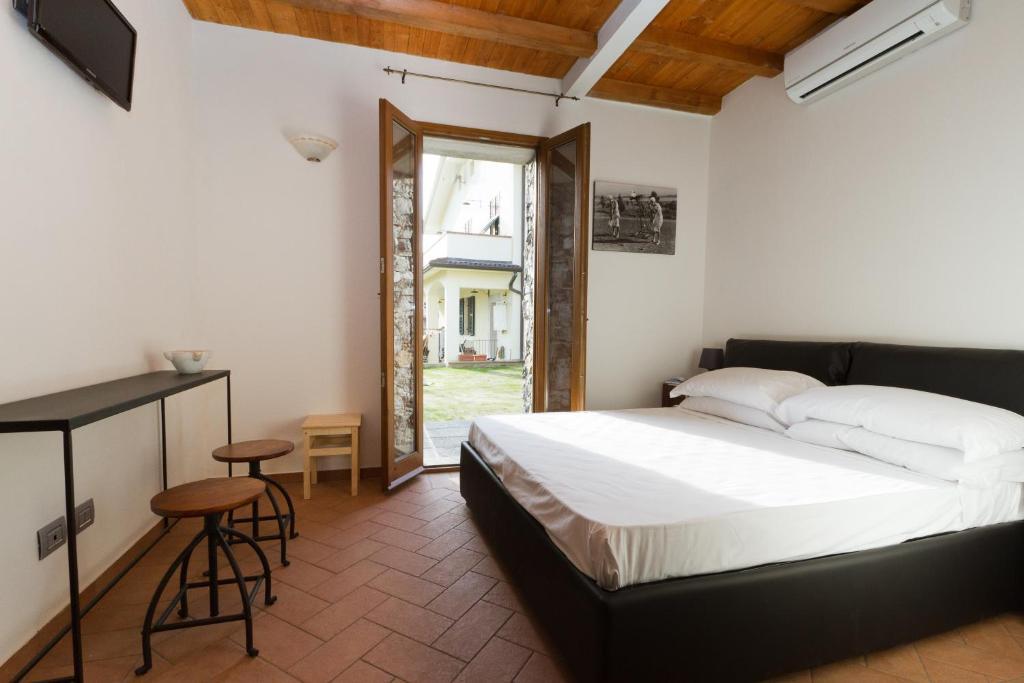 Il Casale Del Giglio Bed & Breakfast Santo Stefano di Magra Bagian luar foto
